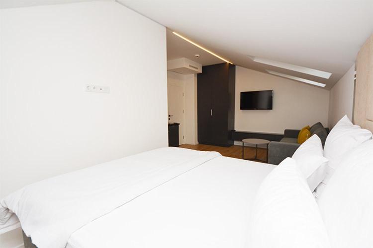 Miss Saray Apartment Sarajevo Bagian luar foto