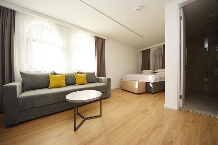Miss Saray Apartment Sarajevo Bagian luar foto